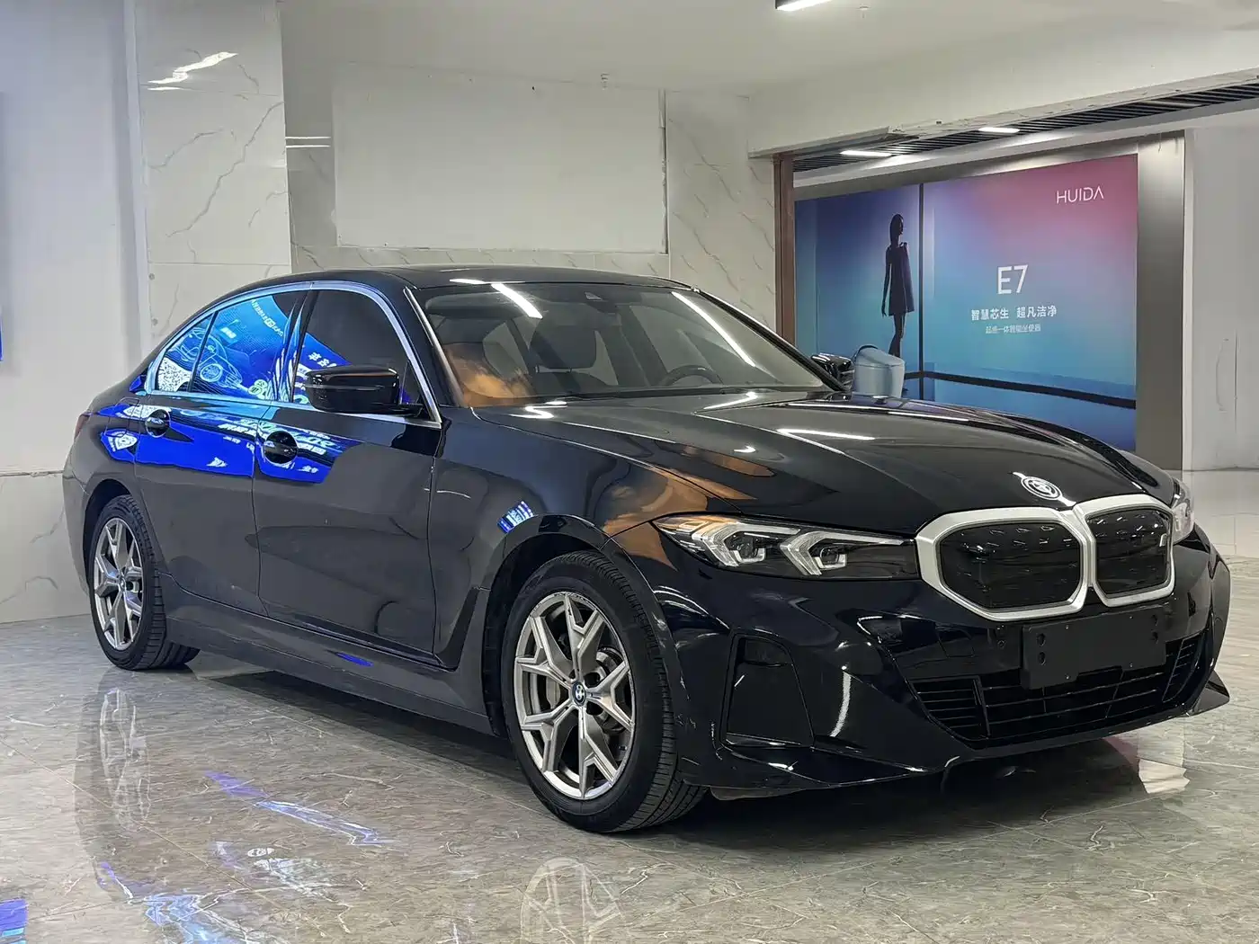 BMW i3 2022 eDrive 35 L фото 2
