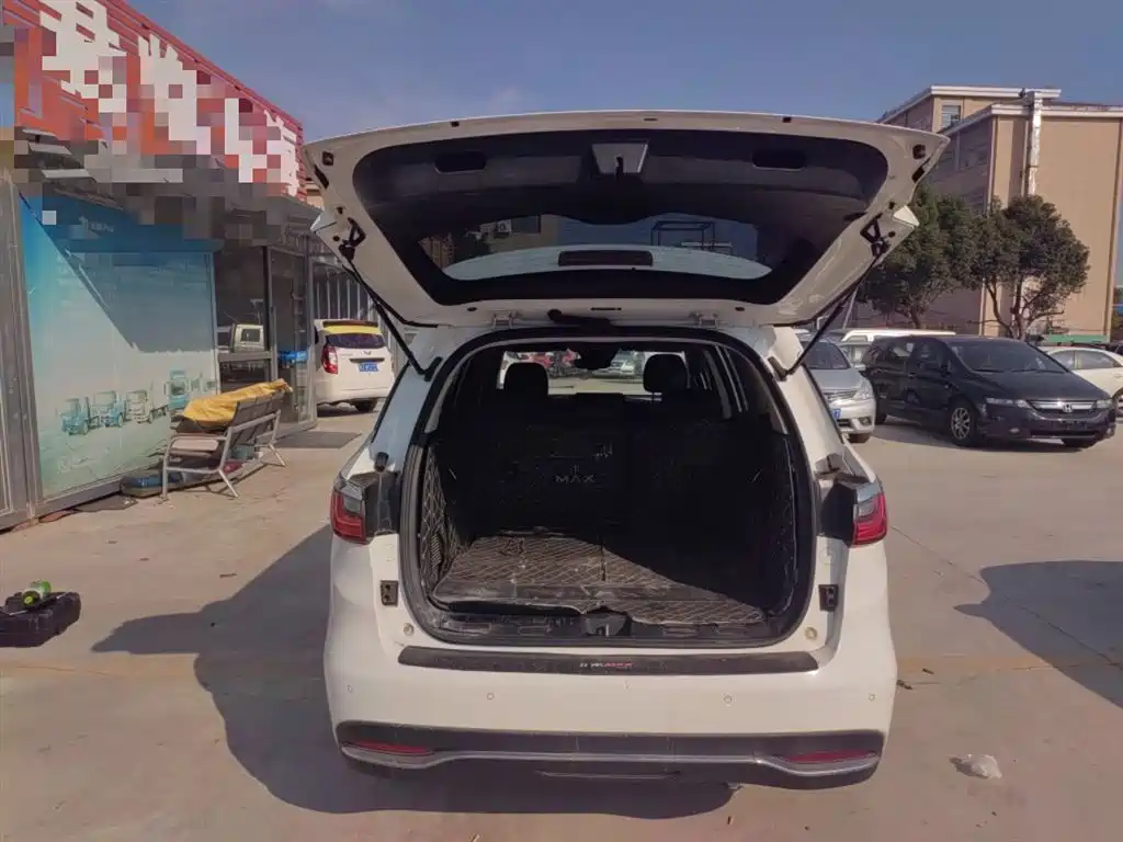 BYD Song MAX 2019 1.5T Auto Smart Connect Dynamic 7-seater China VI фото 16