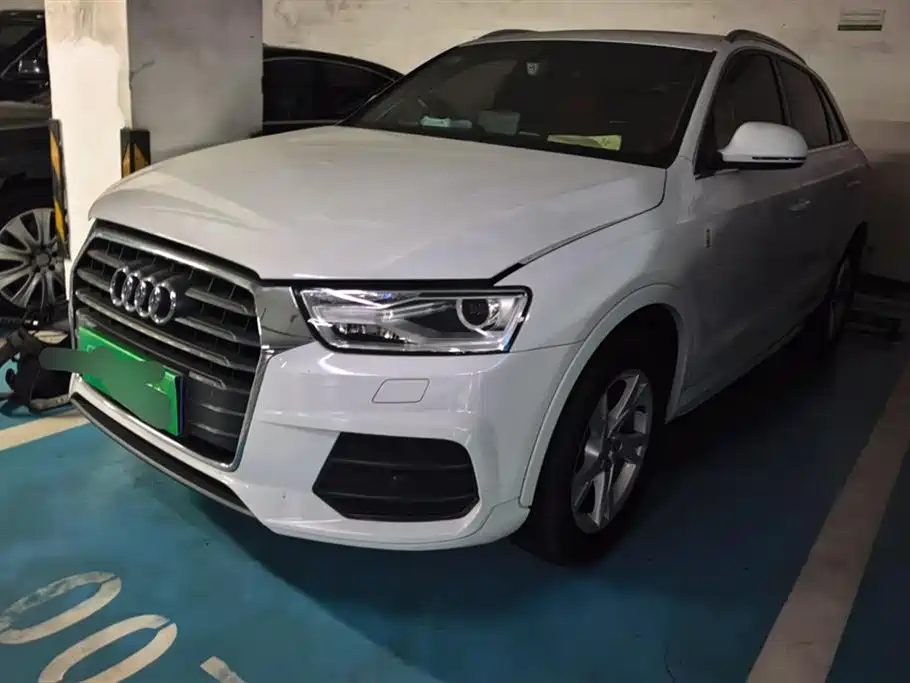 Audi Q3 2016 30 TFSI Fashion