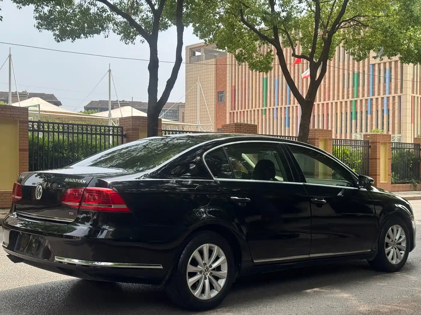 Volkswagen Magotan 2013 1.8TSI Leading фото 3