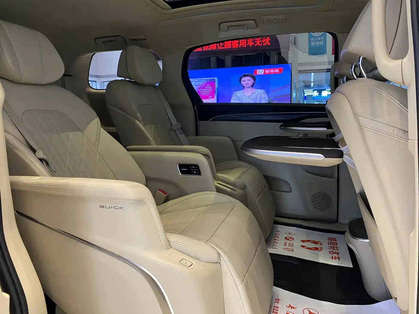 Buick GL8 2023 ES Landmaster Luxury фото 11