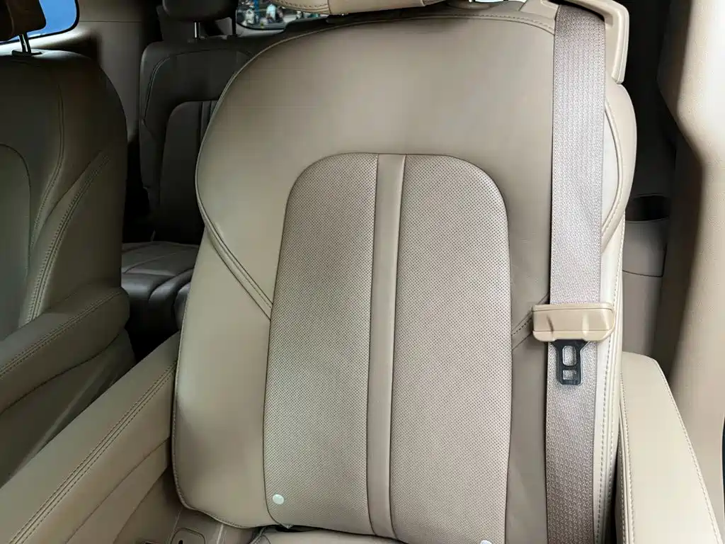 Фото 15 - Buick GL8