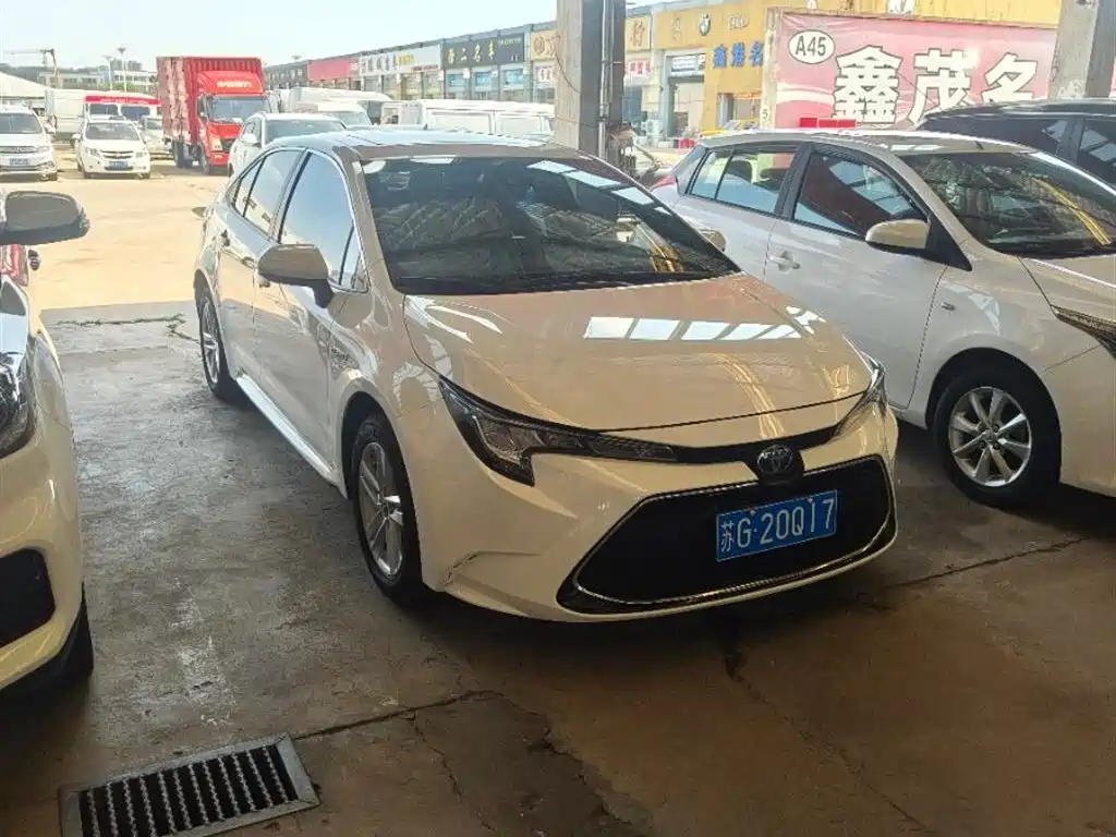 Toyota Levin 2022 Dual Engine 1.8H E-CVT Sport Edition фото 7