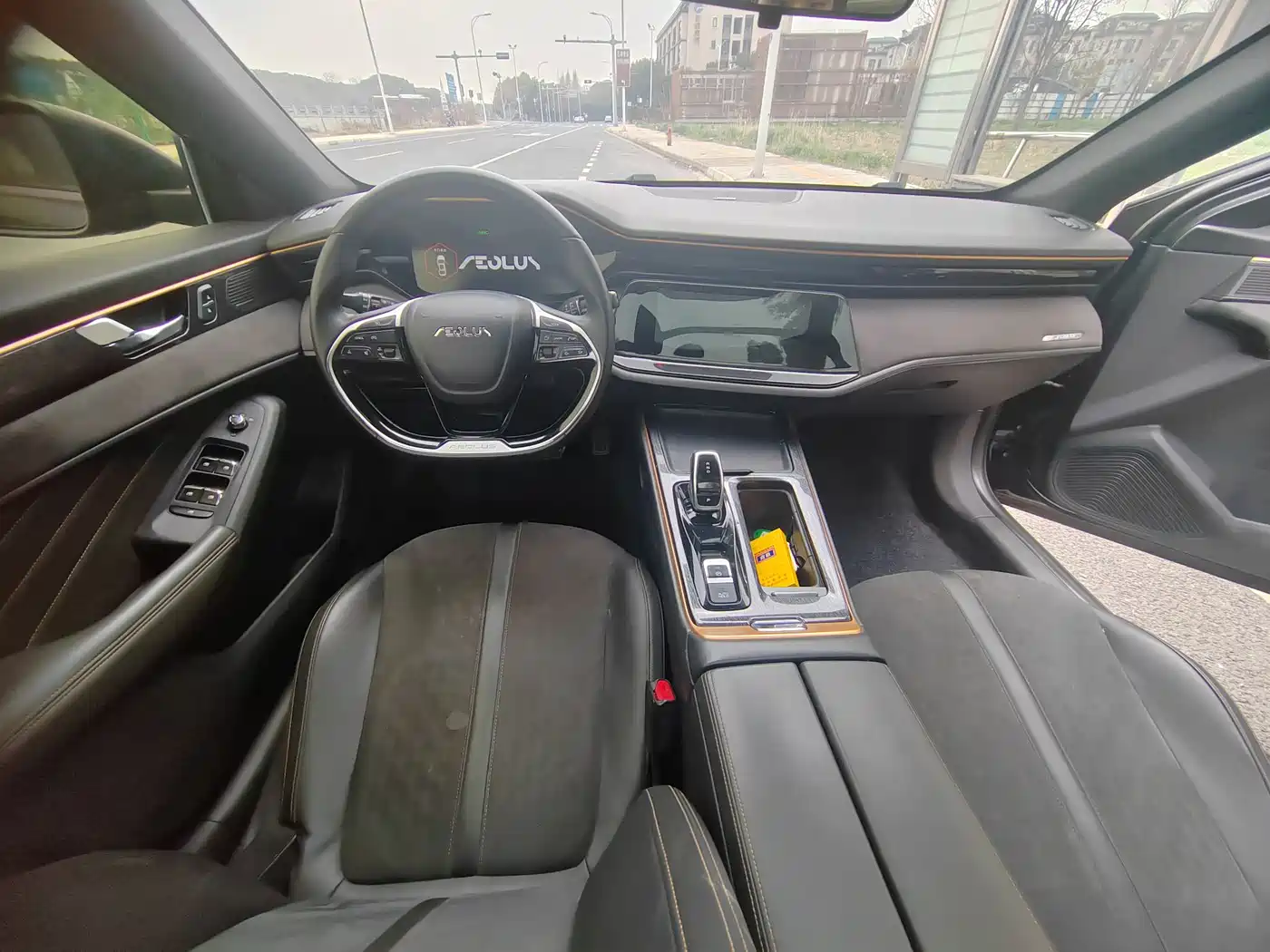 DONGFENG YI HYUN MAX