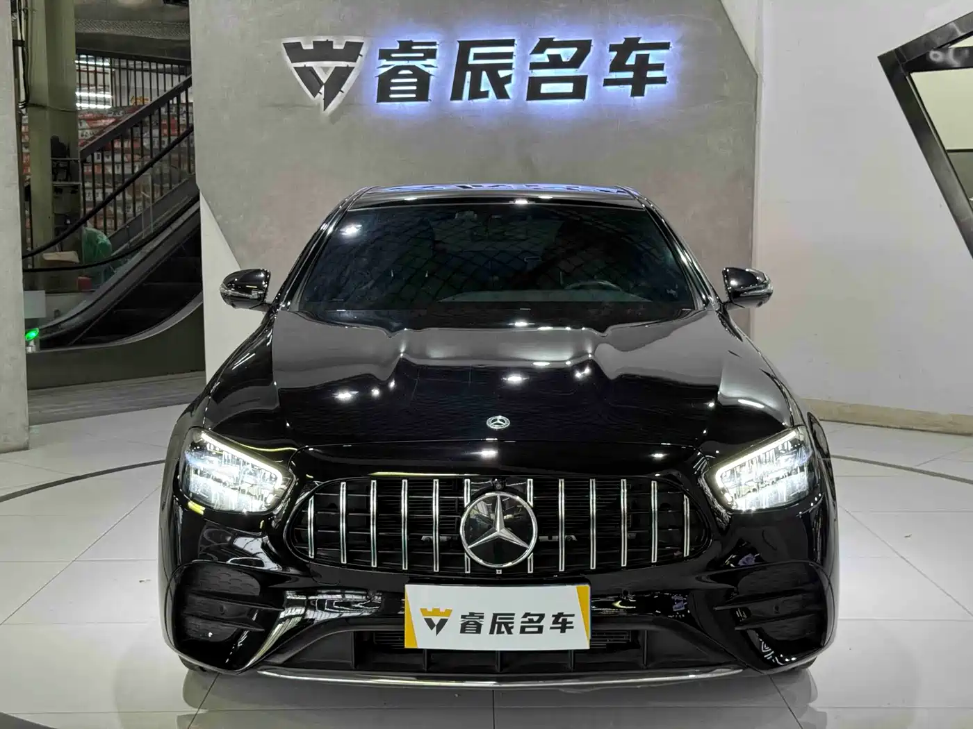 Mercedes-Benz E-Class 2023 E 300 L Sport Luxury фото 2