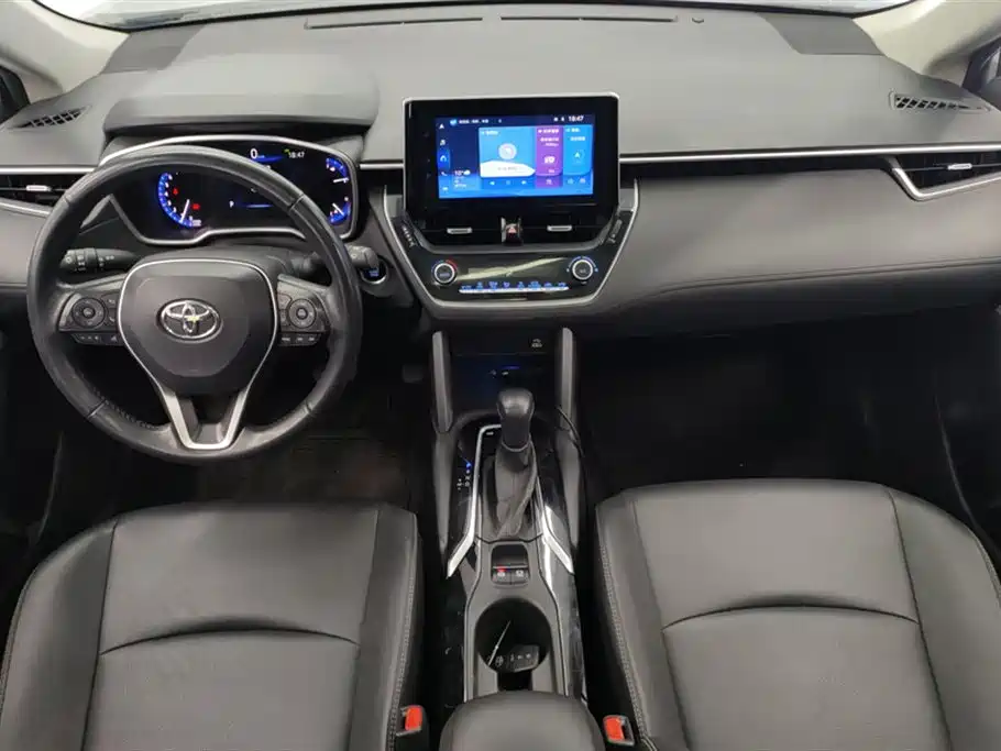 Toyota Corolla Cross 2022 2.0L Flagship Edition фото 12