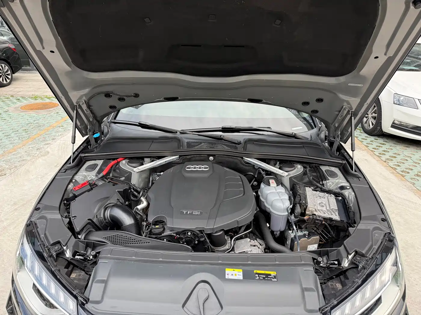 Audi A4 (Import) 2021 2021 allroad quattro Explorer