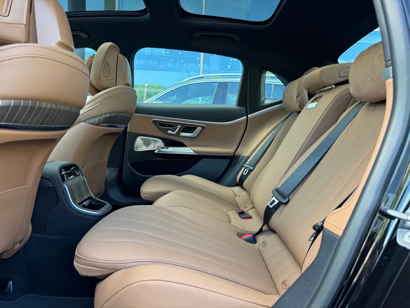 Mercedes-Benz E-Class 2026 2025 Facelift E 300 L Luxury