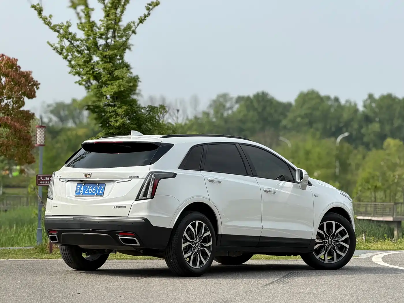 Cadillac XT5 2024 2.0T AWD Luxury (Hummingbird Edition) фото 14