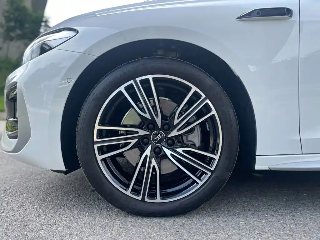 Audi A5L 2026 2025 2.0T Navigation Edition