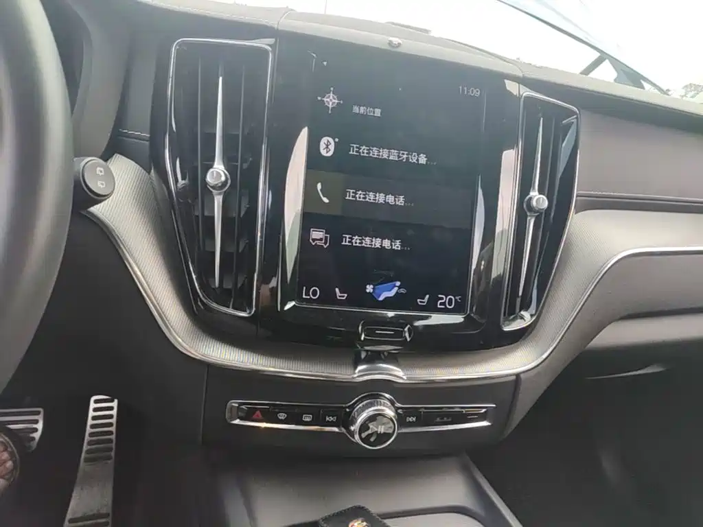 Volvo XC60 Plug-in Hybrid 2021 2021 T8 E-Drive Hybrid Inscription Sport