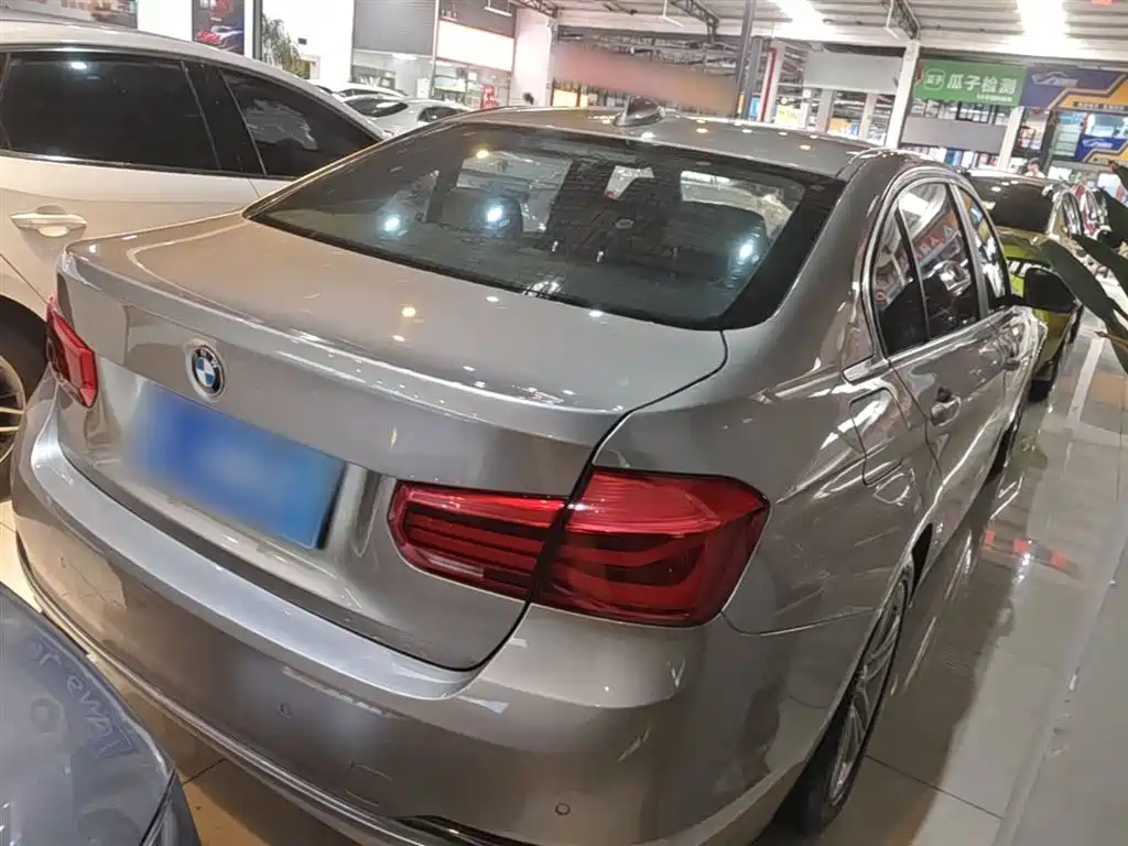 BMW 3 Series 2017 320Li Fashion фото 7