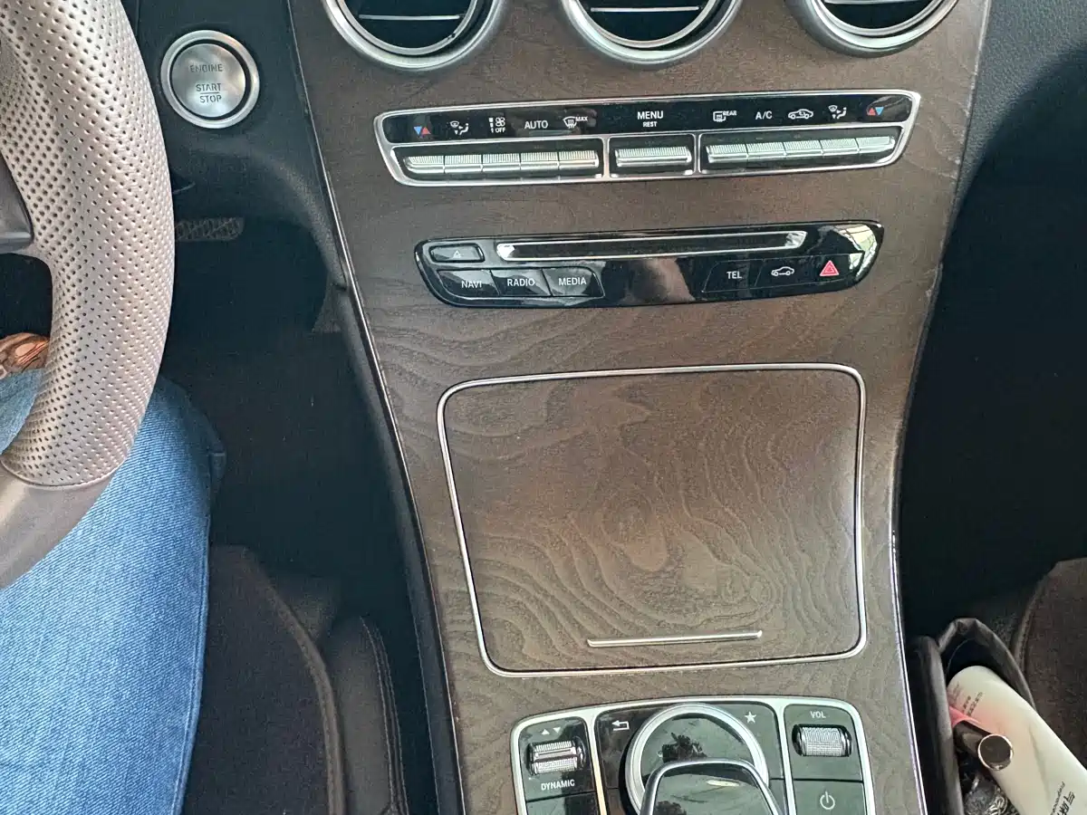 Mercedes-Benz GLC 2017 GLC 300 4MATIC Dynamic фото 14