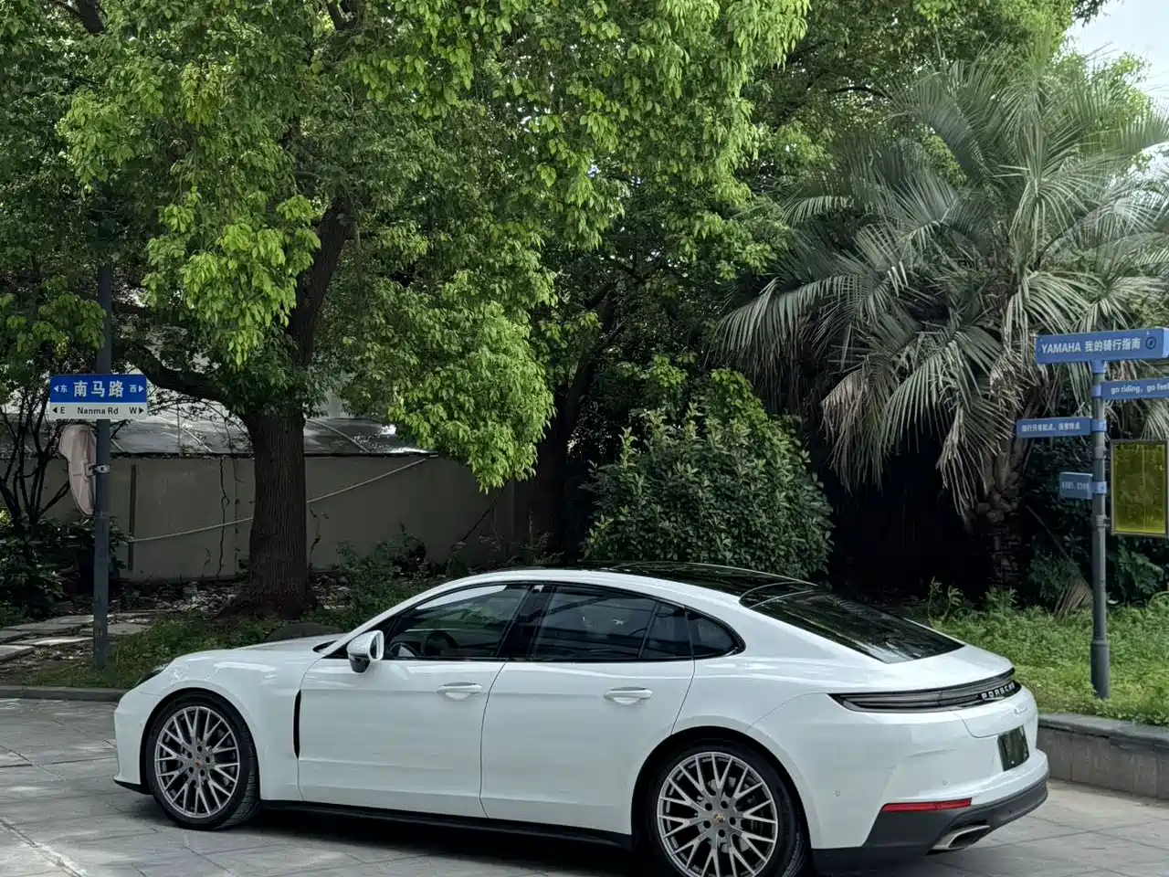 2026 Porsche Panamera