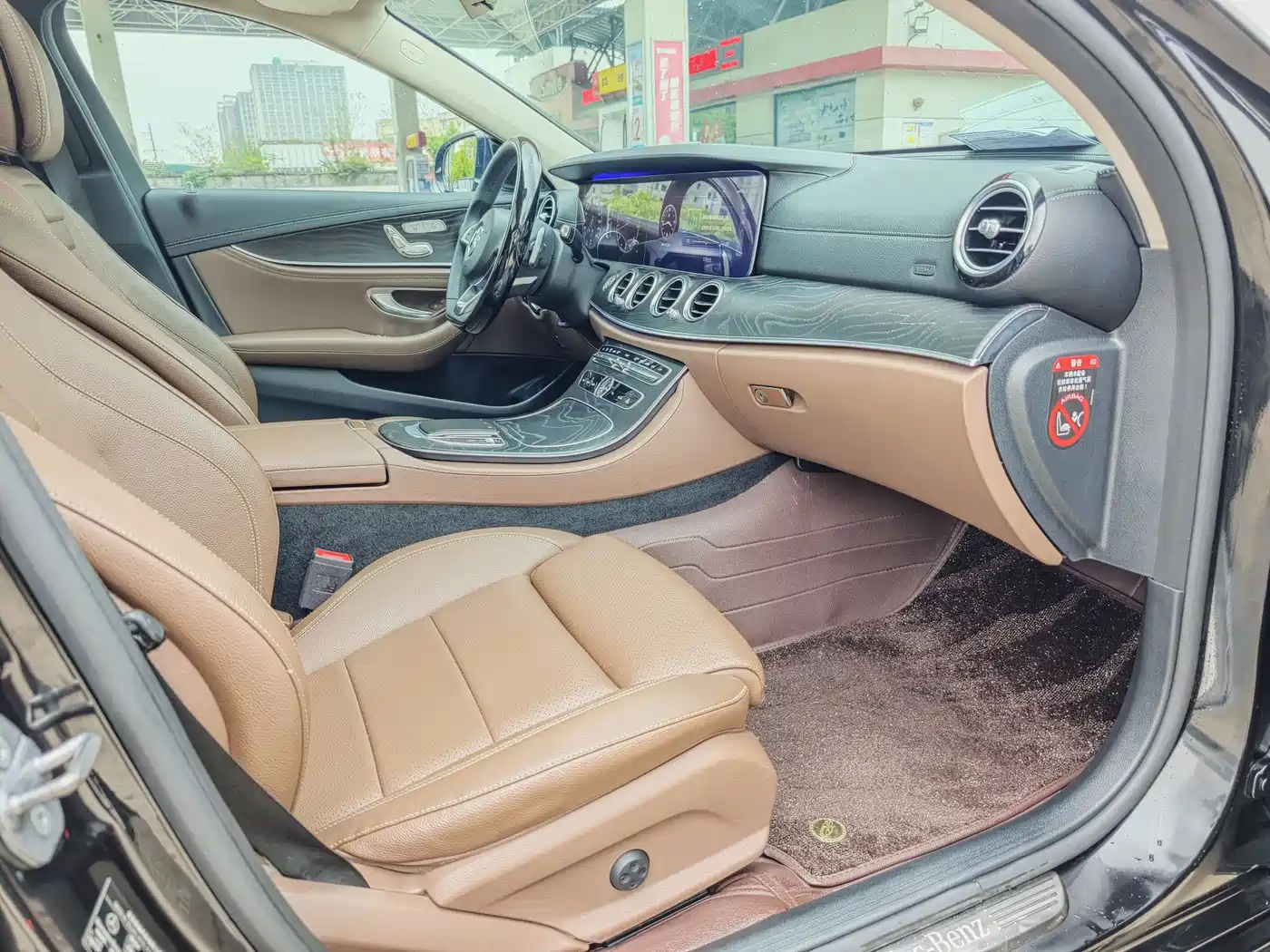 Mercedes-Benz E-Class 2019 E 200 L 4MATIC фото 10
