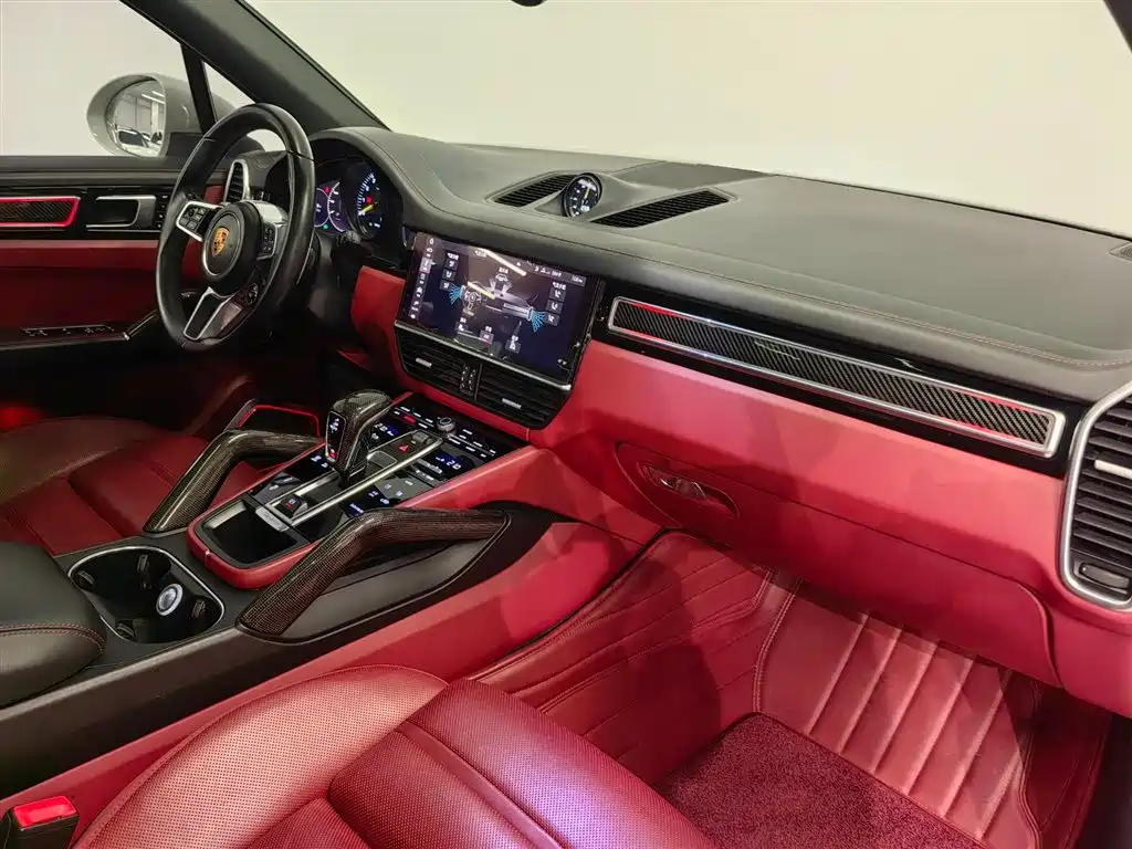 PORSCHE CAYENNE NEW ENERGY