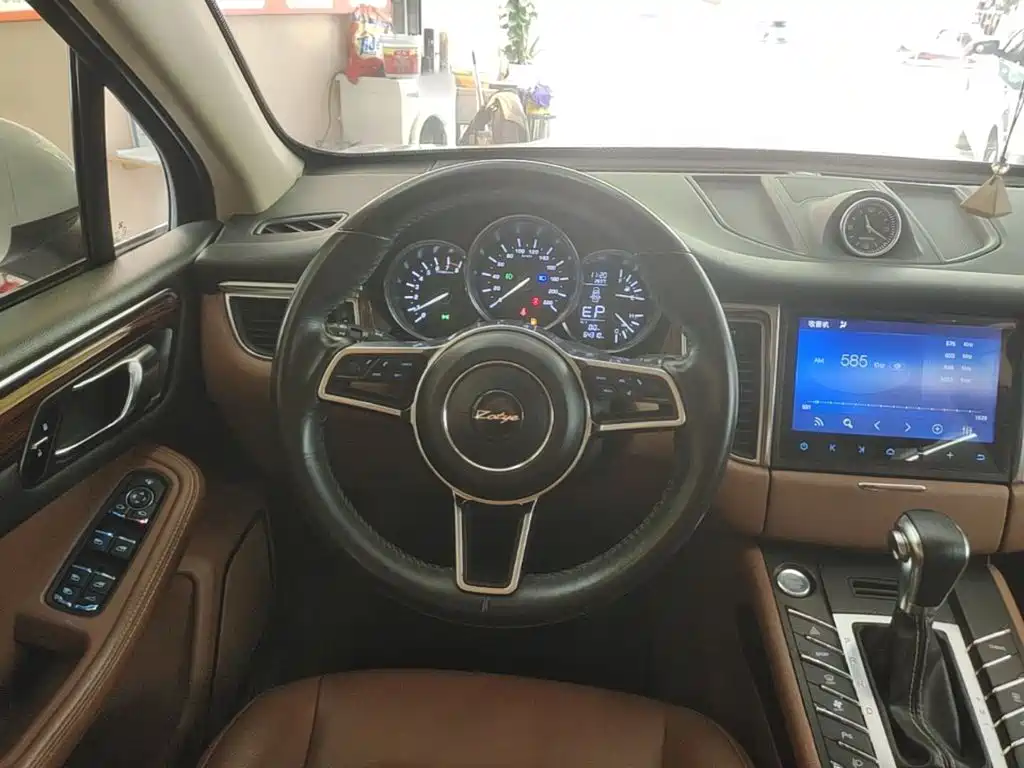 Zotye SR9 2017 2017 2.0T Auto Ultimate Heart Edition