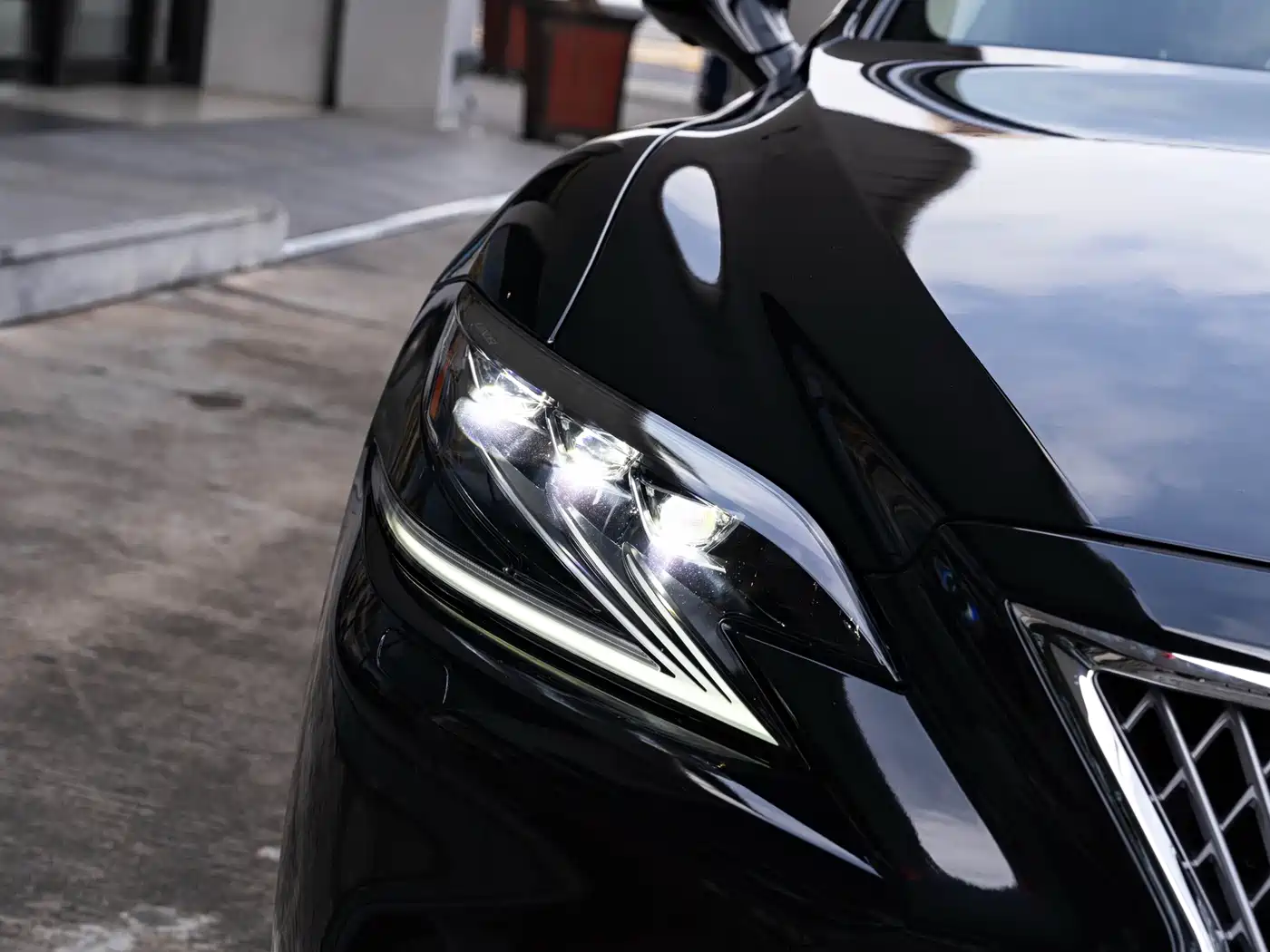 Lexus LS, миниатюра 6