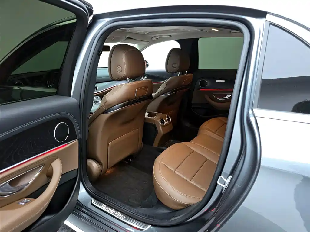 Mercedes-Benz E-Class 2018 Facelift E 200 L Sport фото 6