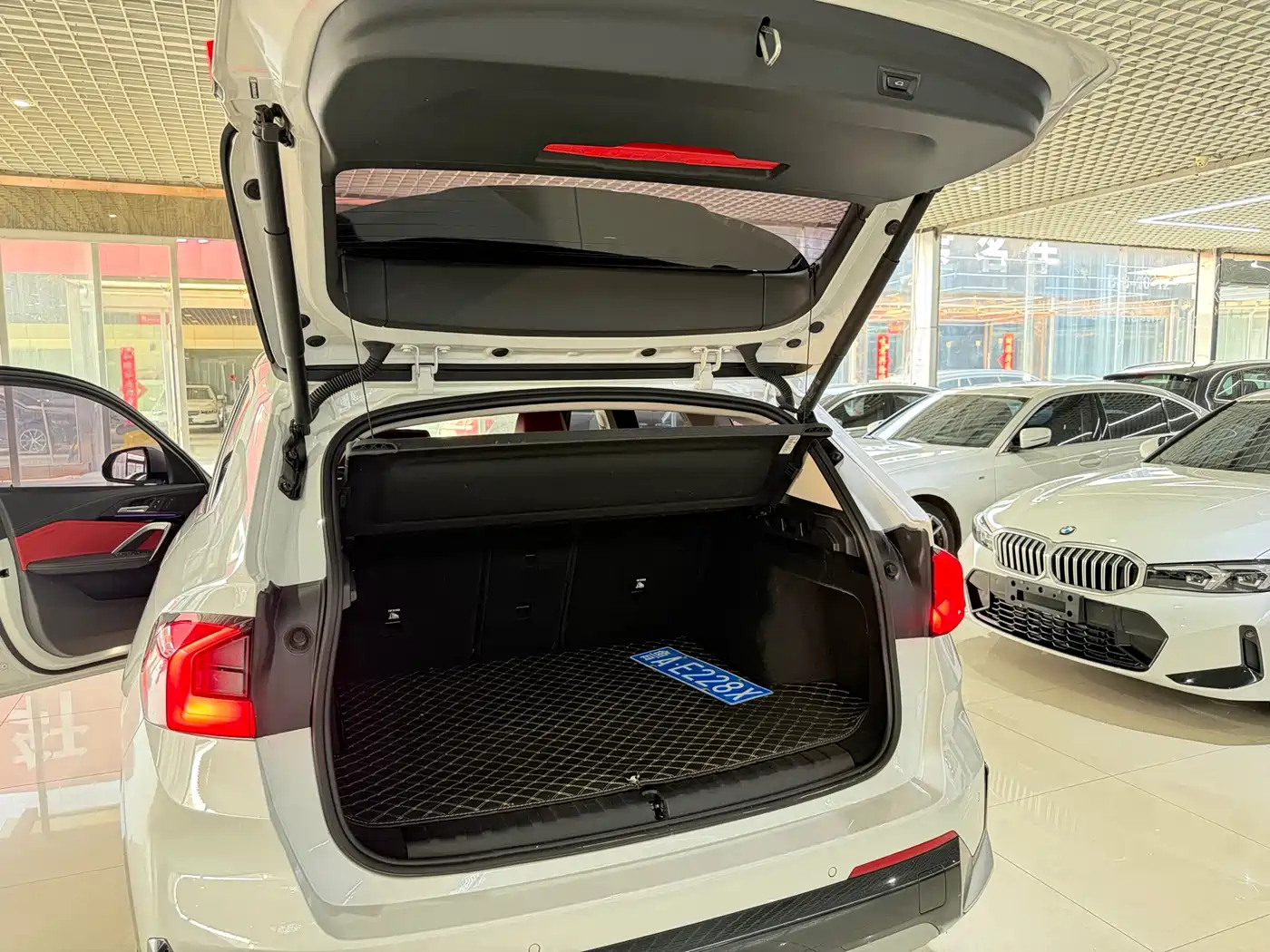 BMW X1 2023 sDrive20Li X Design Package фото 18