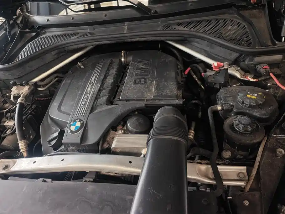 BMW X5 (Import) 2014 xDrive35i Leading фото 10