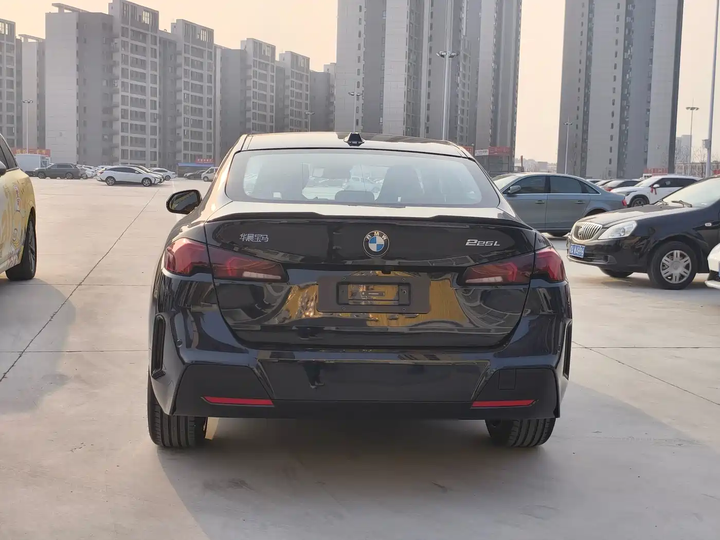 BMW 2 Series 2025 225L M Sport Moonlight Package фото 9
