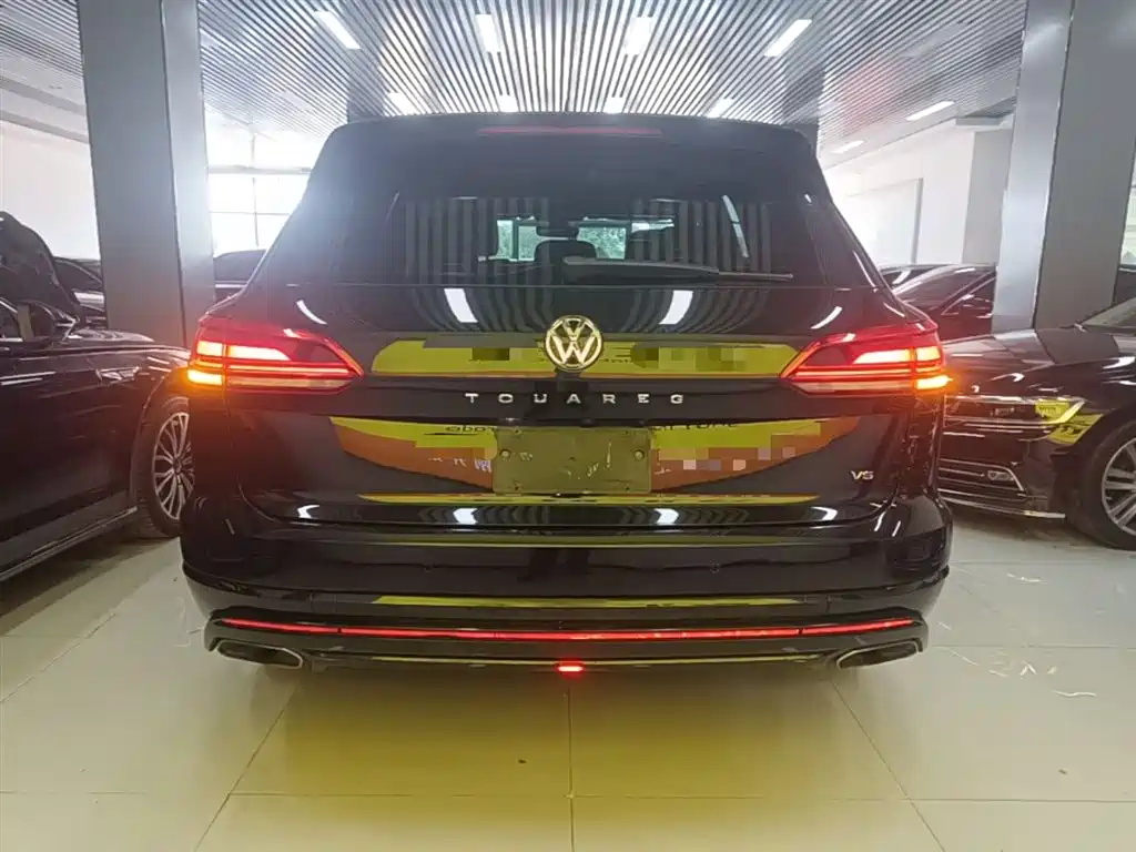 Volkswagen Touareg 2019 3.0TSI Sharp Edge Edition China VI фото 6