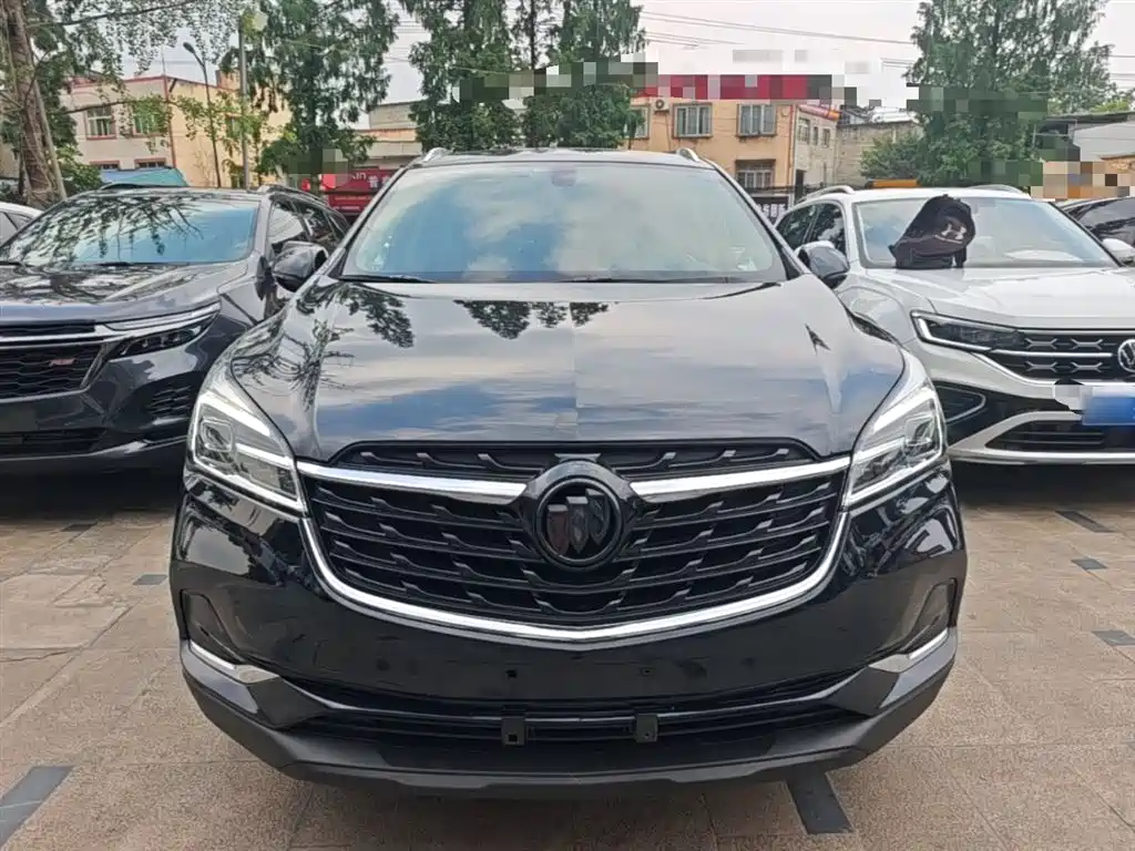 Photo 3 - Buick Envision Plus