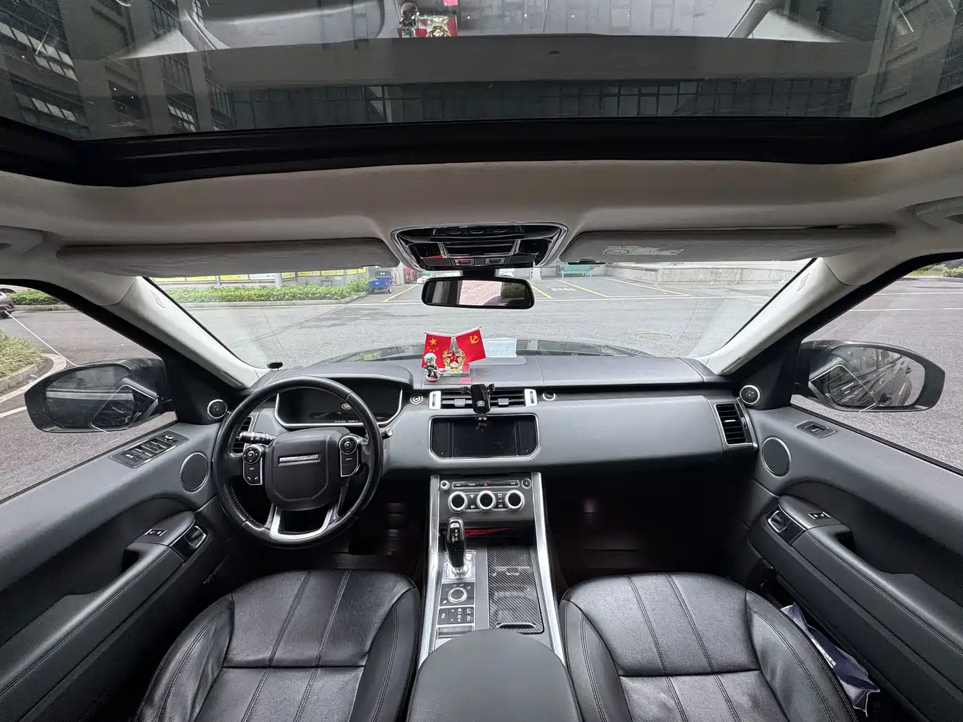 Photo 5 - Land Rover Range Rover Sport