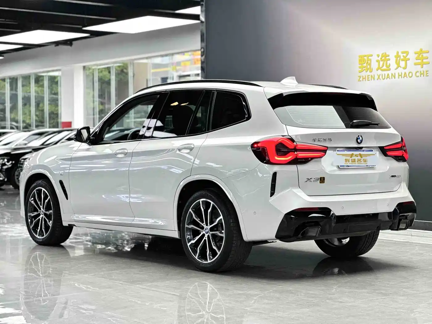 BMW X3 2023 Facelift xDrive30i Leading M Night Package фото 2