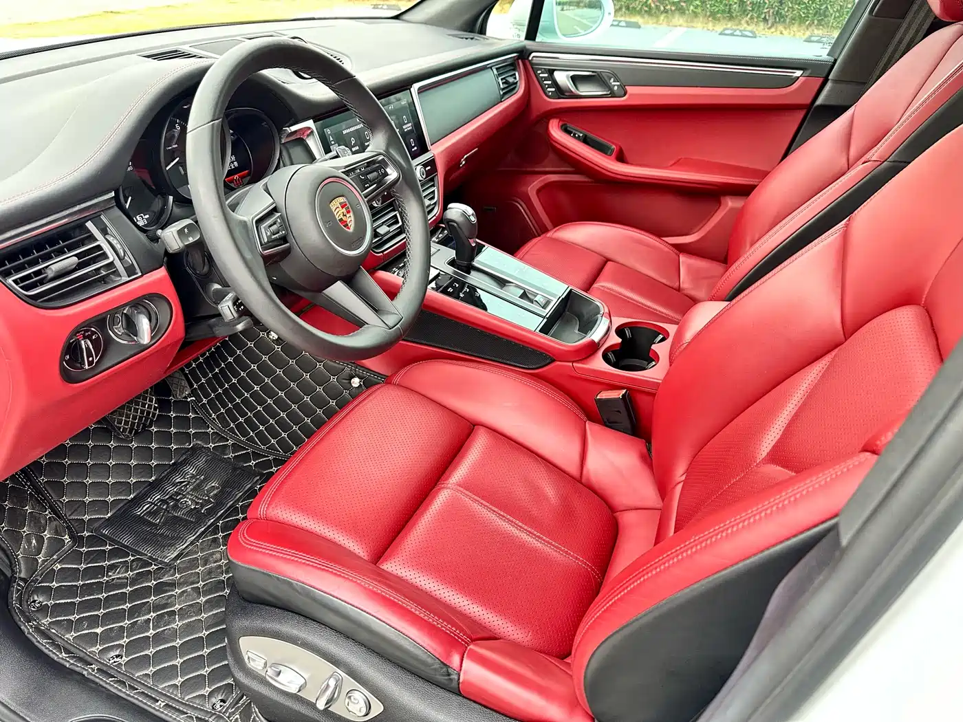 Porsche Macan 2024 Macan 2.0T фото 8