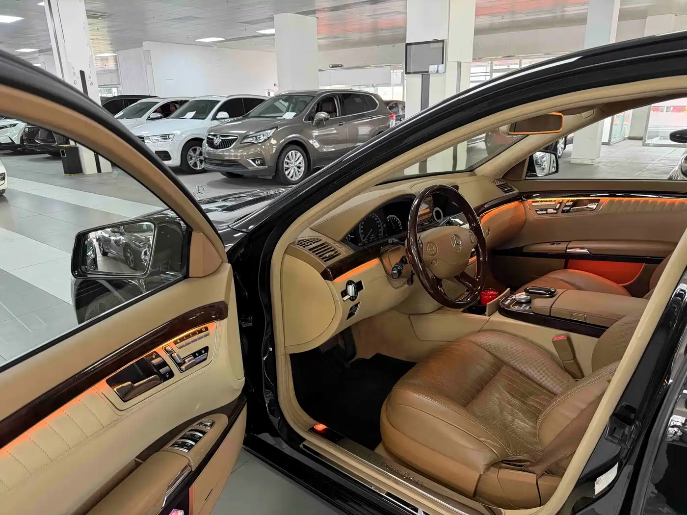 Mercedes-Benz S-Class 2009 2008 Model S 600 L