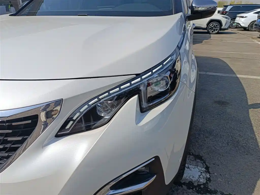 Peugeot 5008 2017 380THP 7-Seater Luxury GT Edition фото 18
