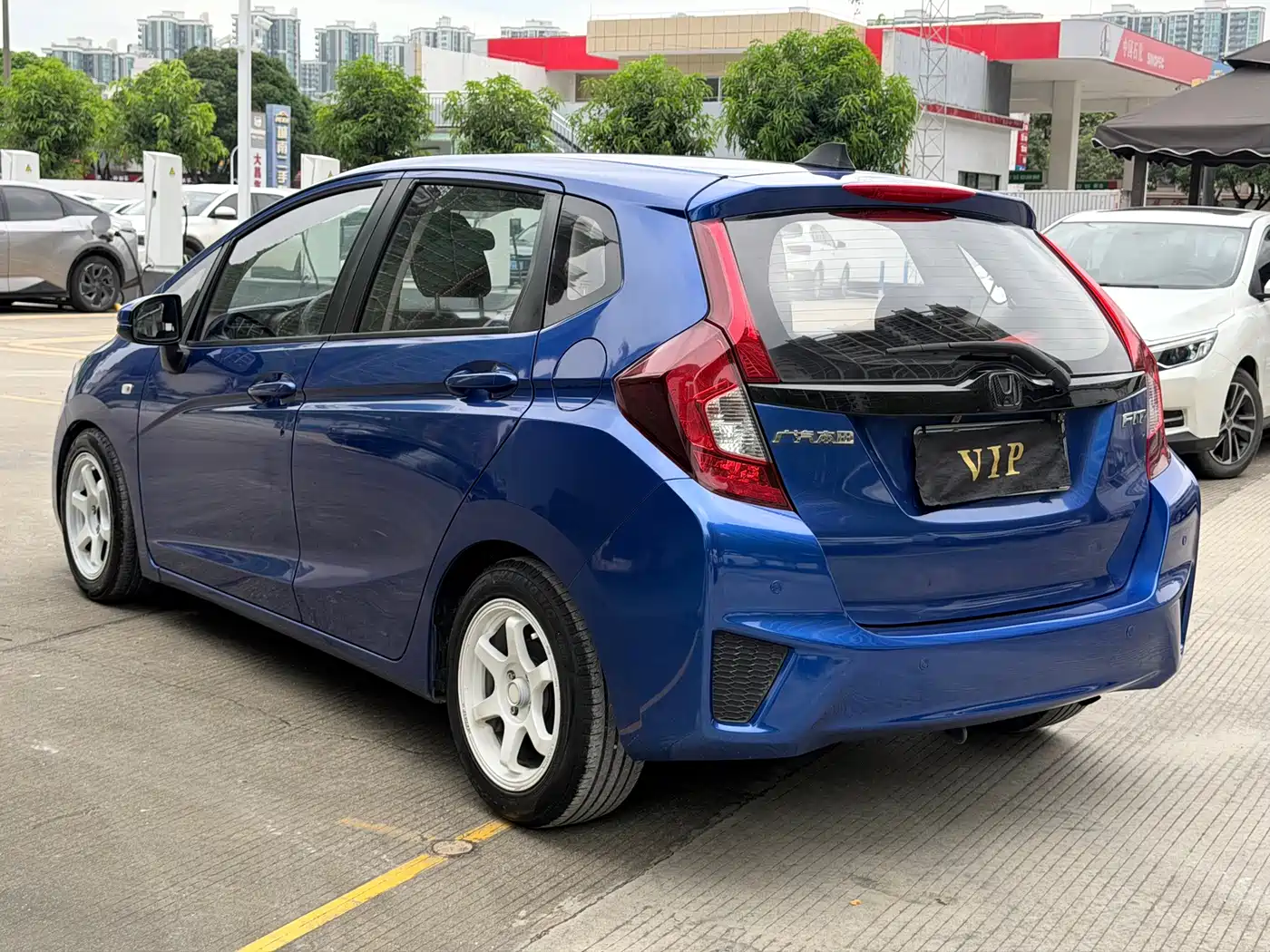 Фото 4 - Honda Fit