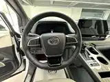 Фото 15 - Toyota Sienna