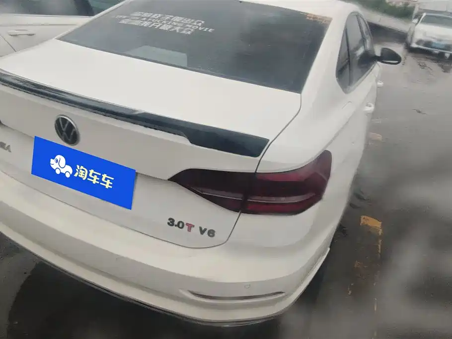 Volkswagen Lavida 2021 1.5L Auto Comfort Edition фото 3