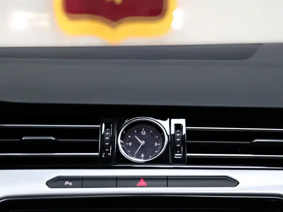 Volkswagen Magotan GTE Plug-in Hybrid 2022 GTE Luxury фото 16