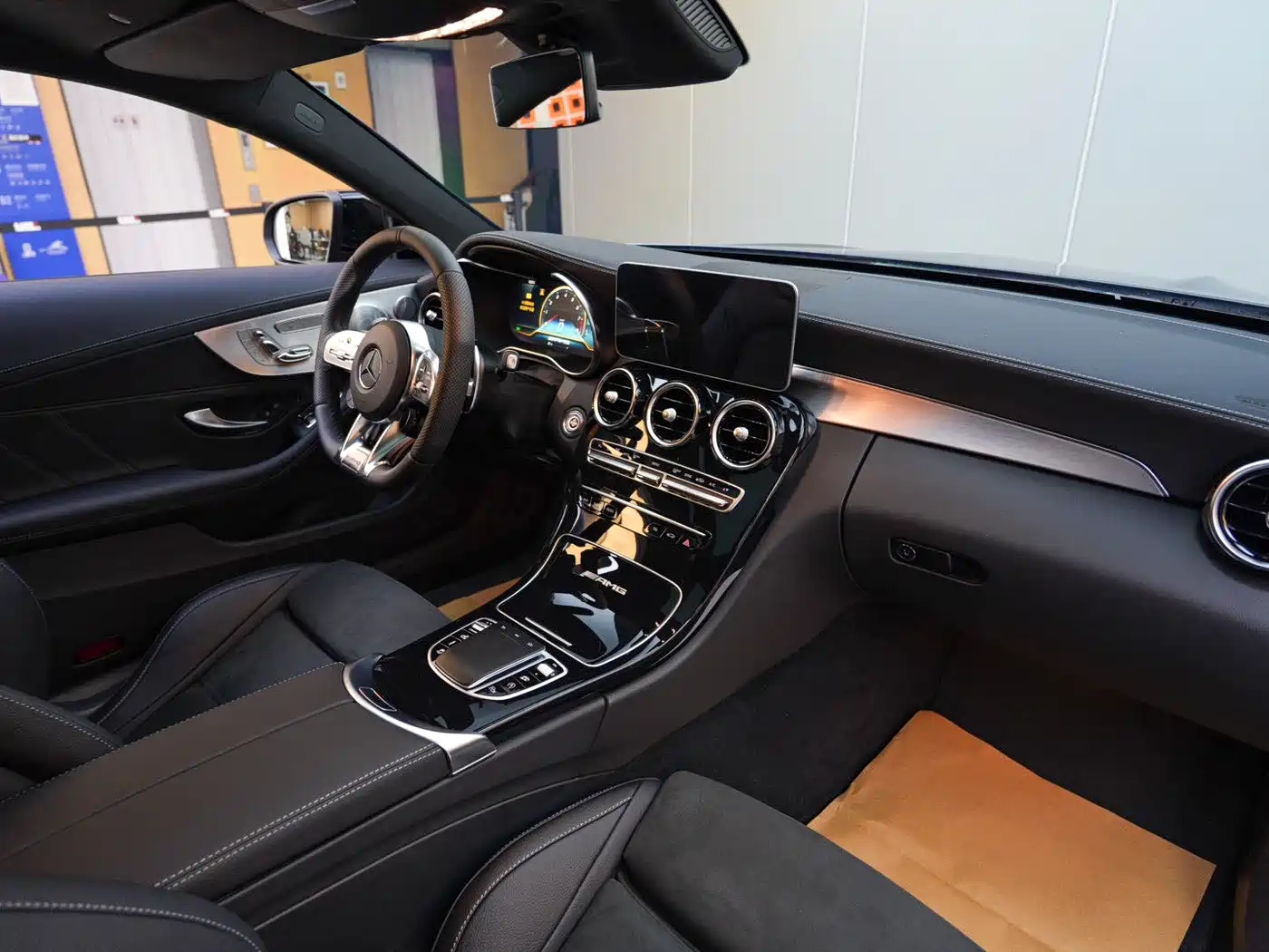 MERCEDES-BENZ C CLASS AMG