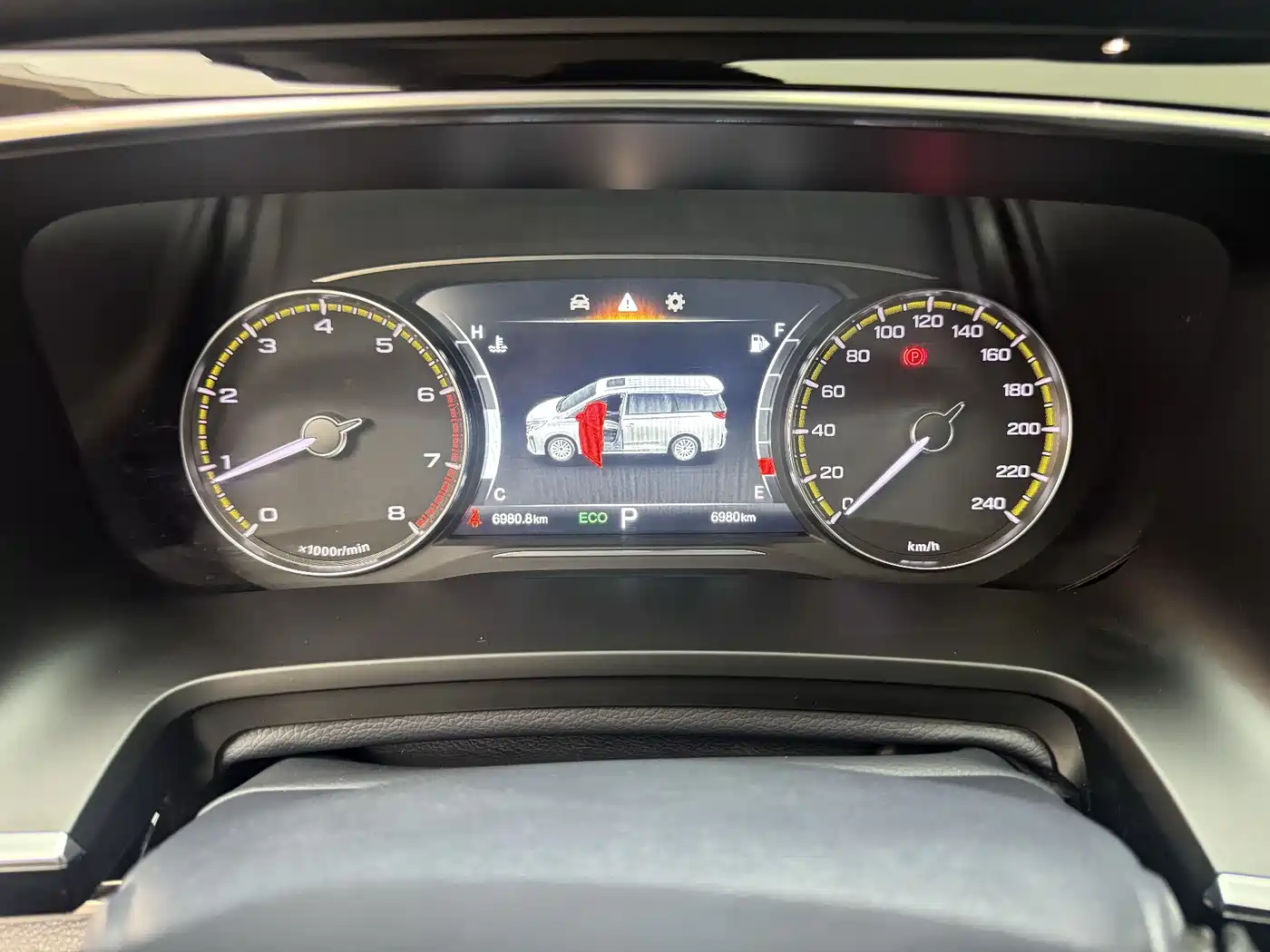 GAC Trumpchi Trumpchi M8 2023 Leading Series 390T Premium Edition фото 3