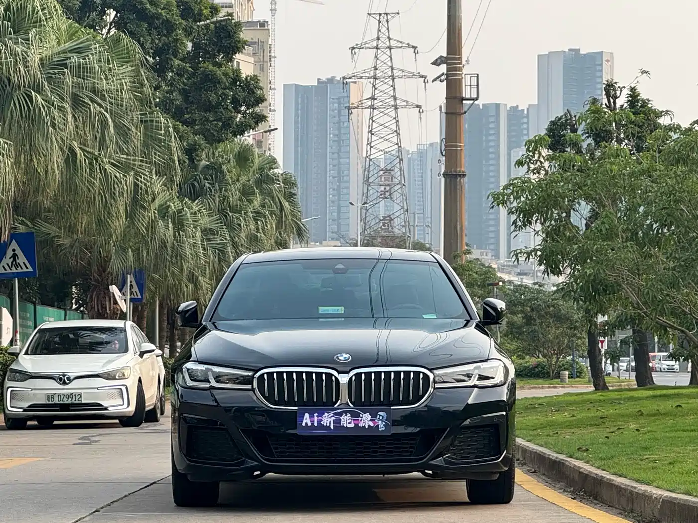 BMW 5 Series 2023 530Li Leading M Sport Package фото 2