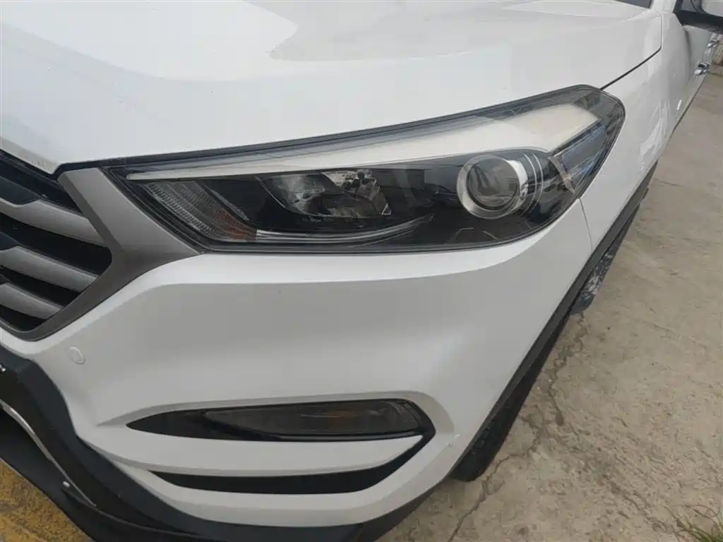 Hyundai Tucson 2018 1.6T DCT 2WD 15th Anniversary Special Edition фото 24