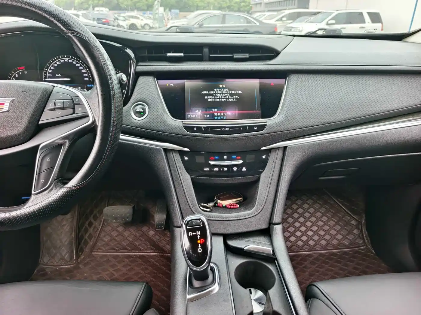 Cadillac XT5 2016 28T AWD Luxury Model фото 13