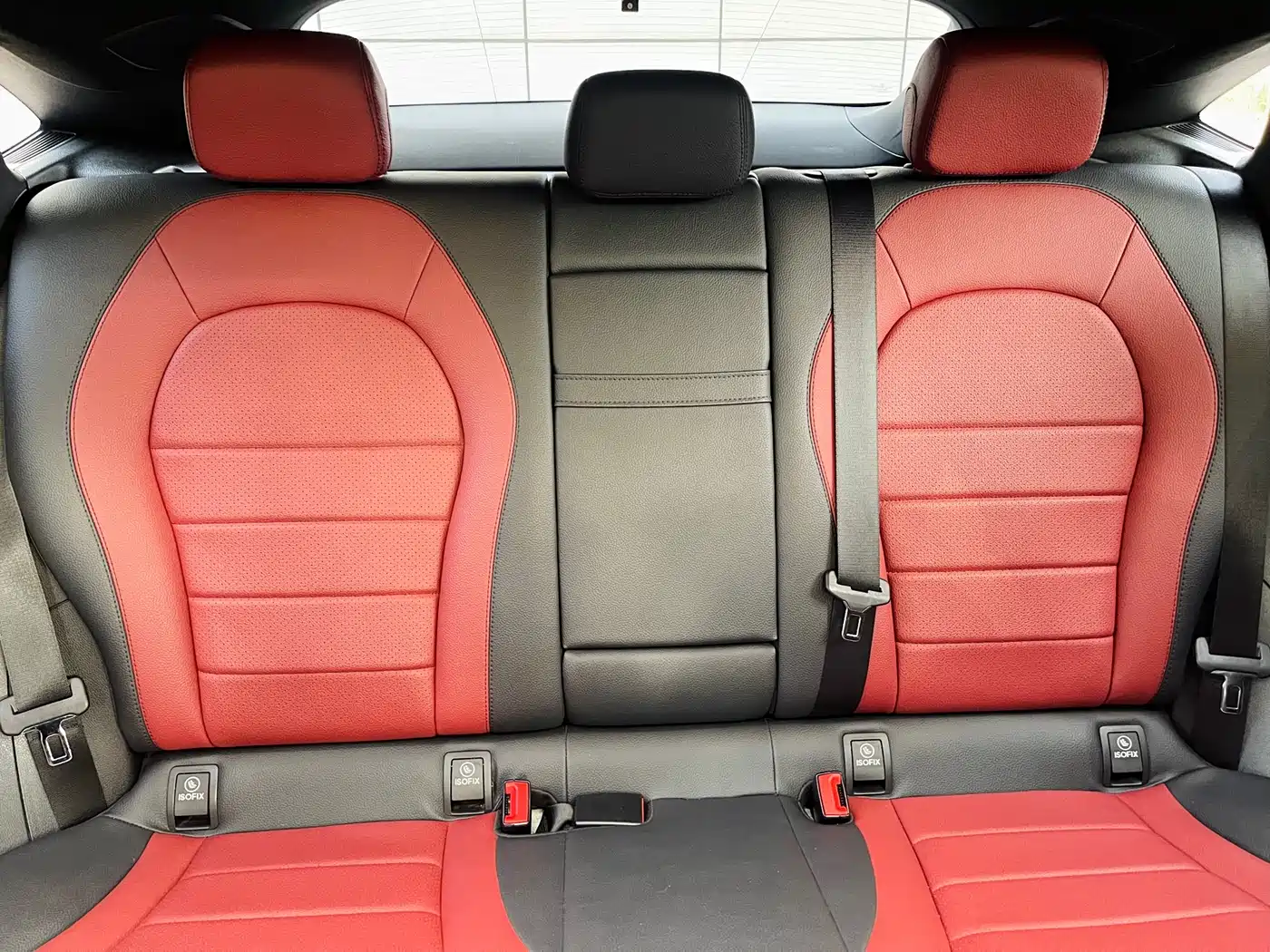 Mercedes-Benz GLC Coupe 2020 GLC 300 4MATIC Coupe SUV фото 32