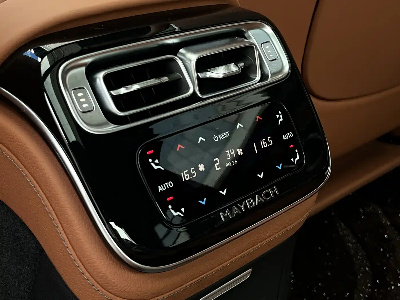 Mercedes-Benz Maybach S-Class 2024 Facelift S 480 4MATIC фото 23