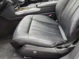 Photo 20 - Mercedes-Benz E-Class
