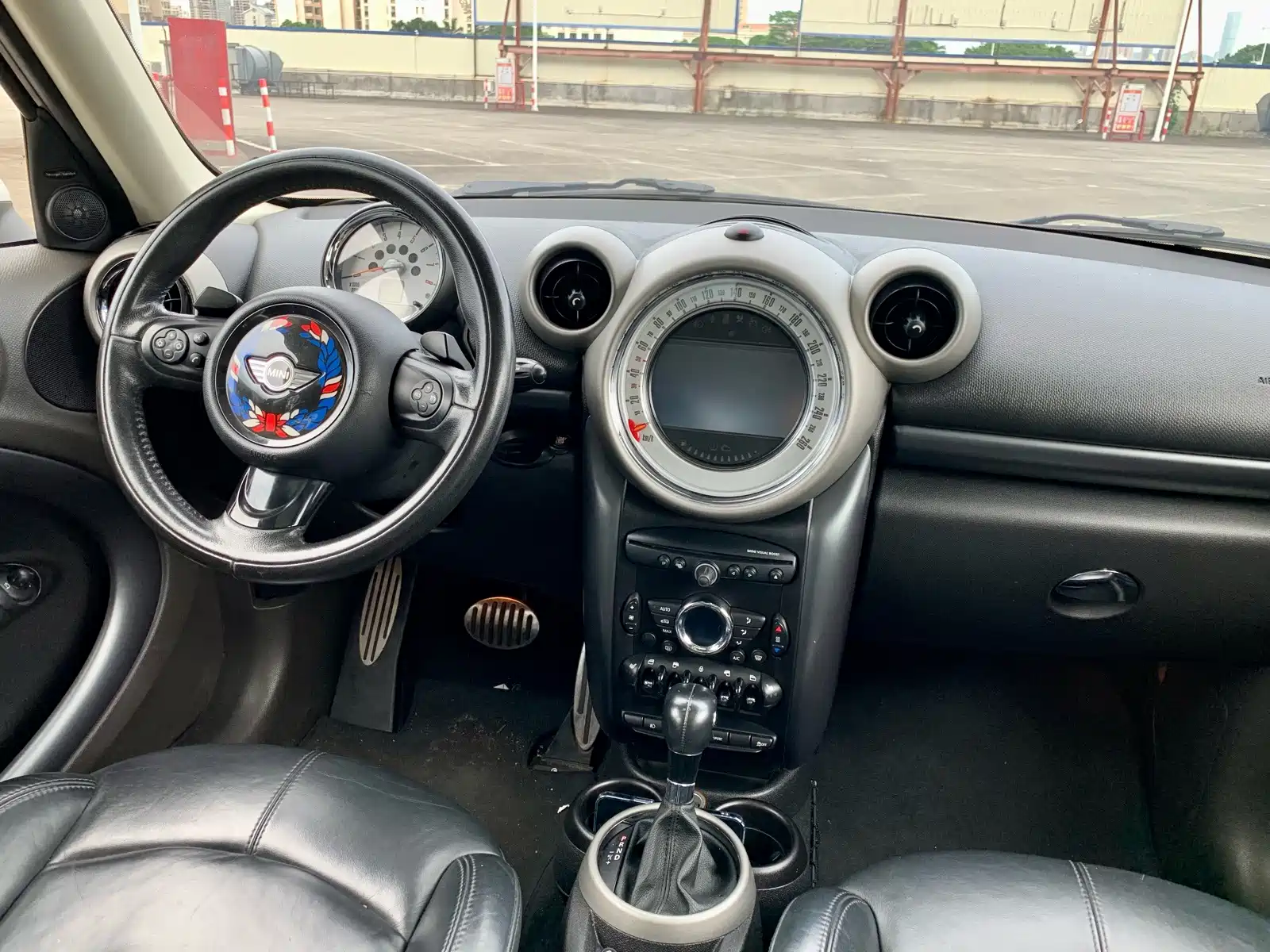 Фото 10 - MINI COUNTRYMAN