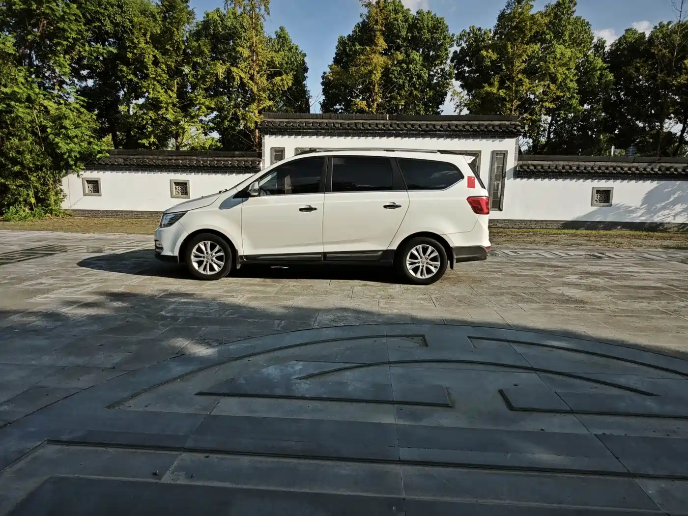 Фото 17 - Baojun 730