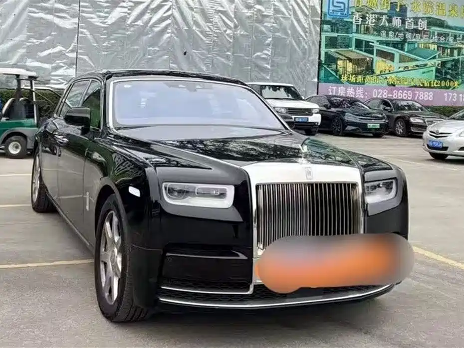 Rolls-Royce Phantom 2018 6.7T Long Wheelbase Version фото 2