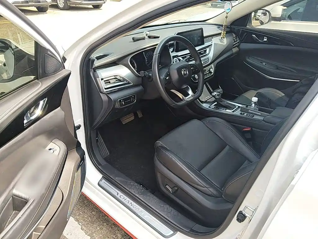 Changan Ruicheng CC 2021 2021 Blue Whale Edition 1.5T DCT Luxury