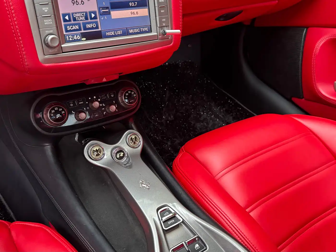 Ferrari California T 2011 2009 4.3L Standard